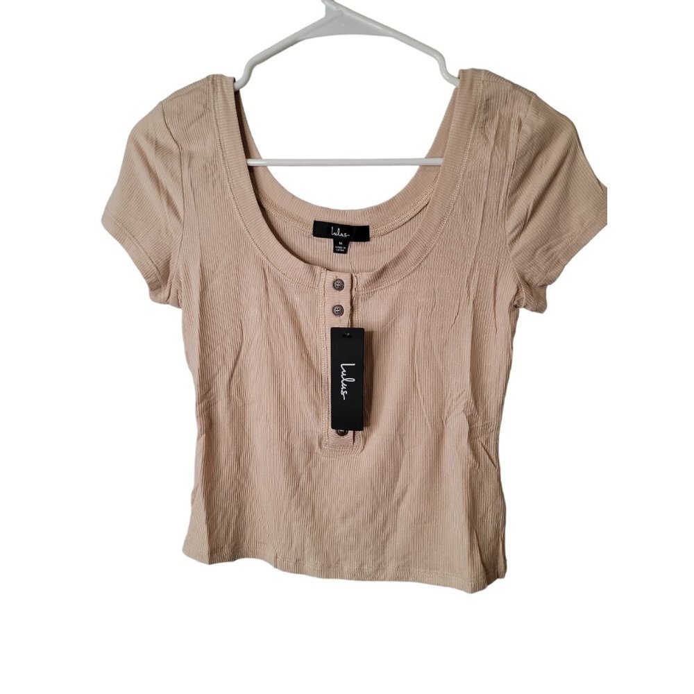Lulus Size Medium Womens Crop Top Tan Short Sleeve Shirt NWT